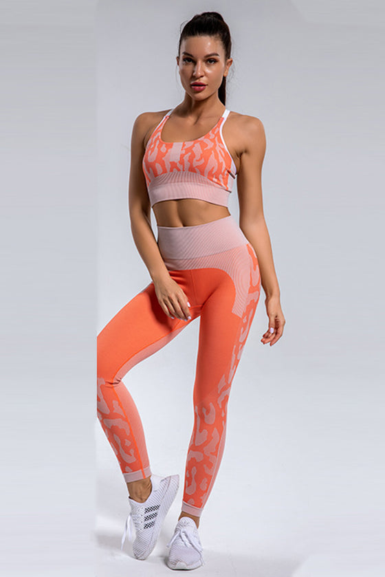 LC2611592-P1420-S, LC2611592-P1420-M, LC2611592-P1420-L, Orange Camouflage Print Criss Cross Bra and Leggings Sports Set