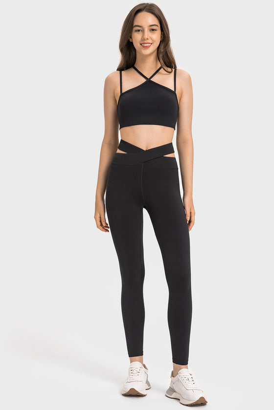 LC265456-P2-S, LC265456-P2-M, LC265456-P2-L, LC265456-P2-XL, Black Solid Cross Waistband Workout Leggings