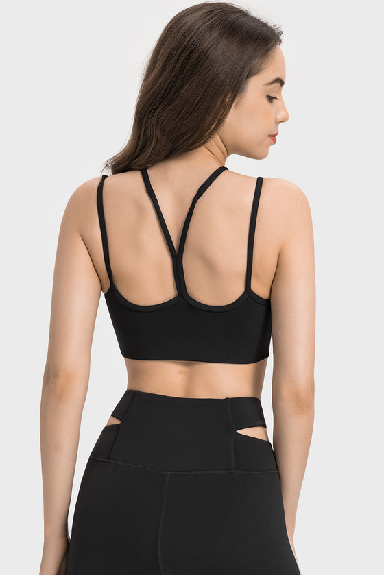 LC264668-P2-S, LC264668-P2-M, LC264668-P2-L, LC264668-P2-XL, Black Solid Color Strappy Yoga Bra