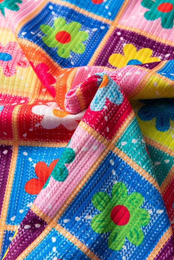 PACK25125774-P122-1, White Checkered Flower Print Bubble Sleeve Blouse