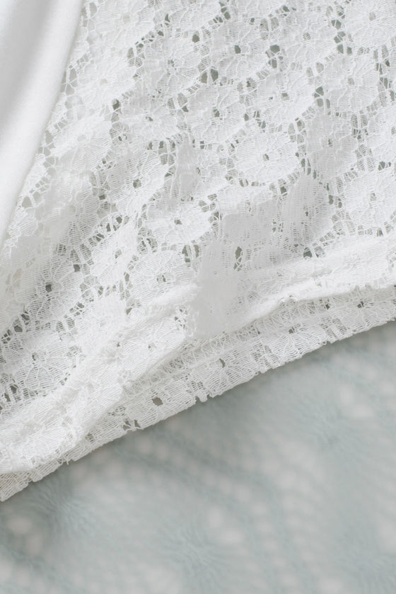 PACK25223649-P1-1, White Contrast Lace Sleeve Keyhole Decor Top